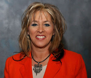 Meet your Posher, Carrie